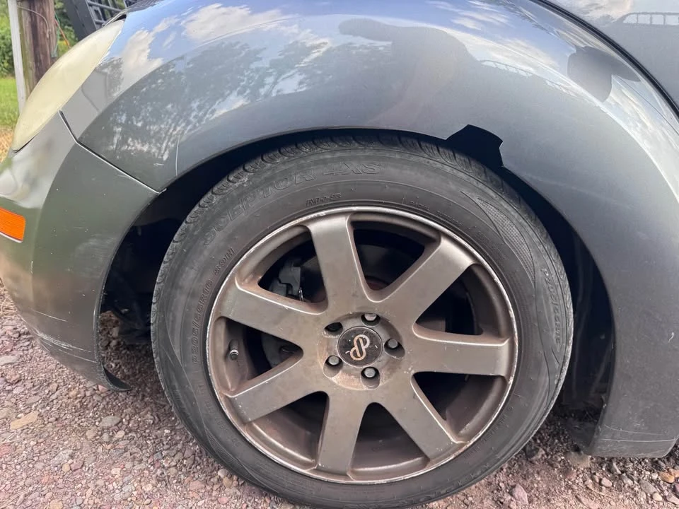 2006 Volkswagen New Beetle - Image 16 of 18