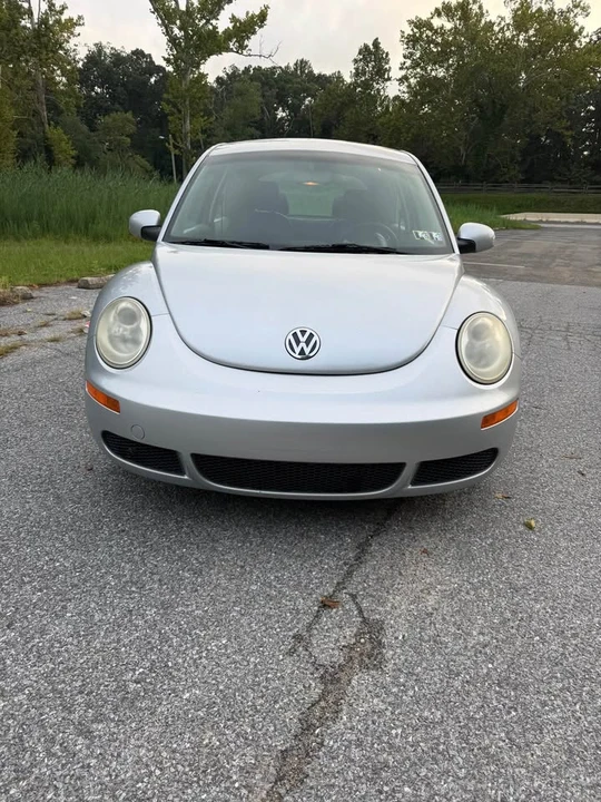 2006 Volkswagen New Beetle - Image 3 of 11