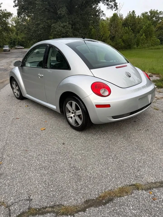 2006 Volkswagen New Beetle - Image 7 of 11