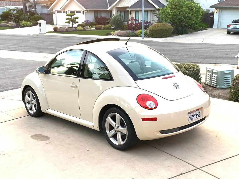 2006 Volkswagen New Beetle - Image 4 of 11