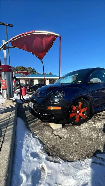 2006 Volkswagen New Beetle - Image 2 of 2