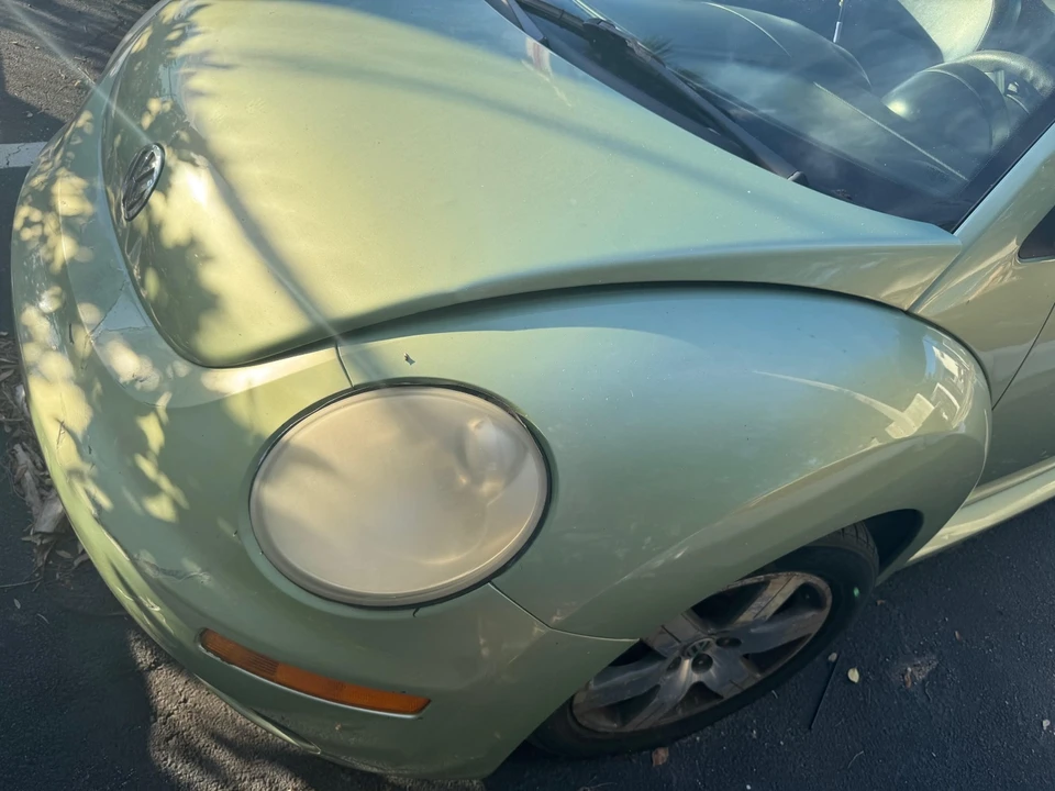 2006 Volkswagen New Beetle - Image 4 of 14