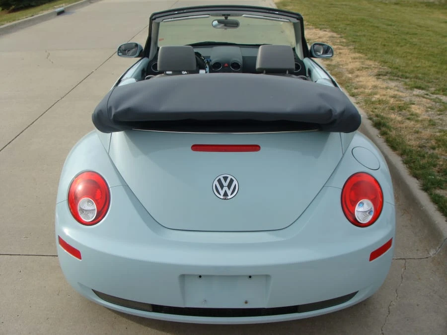 2006 Volkswagen New Beetle - Image 3 of 7