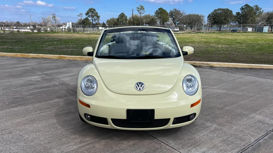 2006 Volkswagen New Beetle - Image 3 of 19