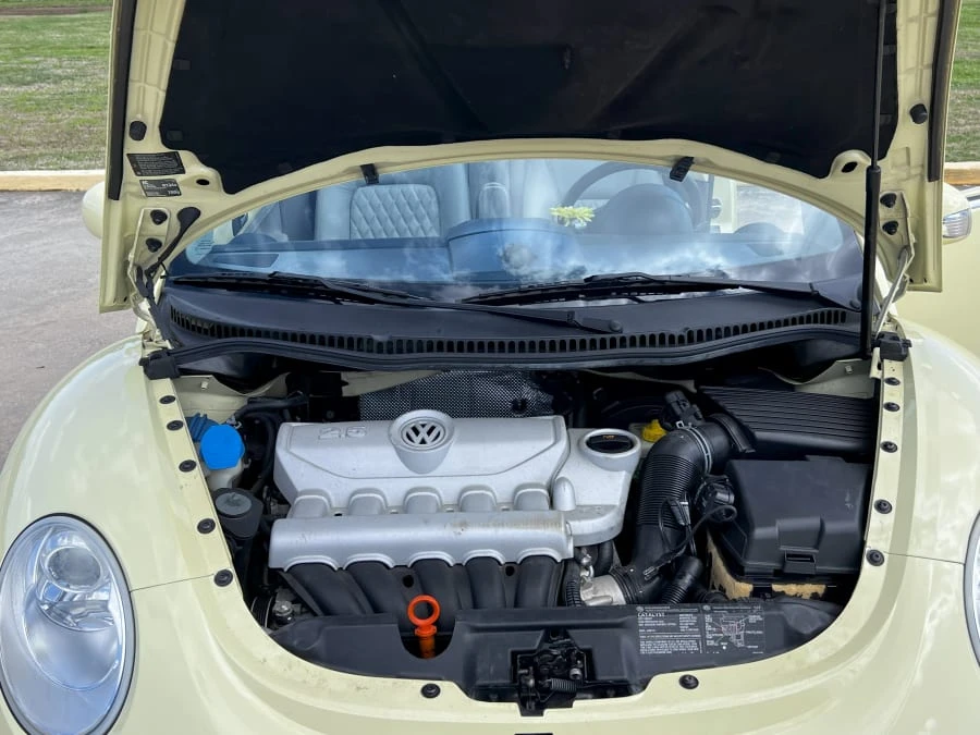 2006 Volkswagen New Beetle - Image 19 of 19