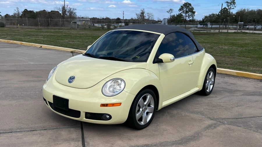 2006 Volkswagen New Beetle - Image 5 of 19
