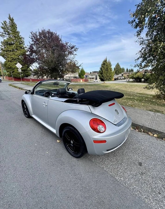 2006 Volkswagen New Beetle - Image 4 of 14