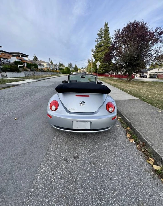 2006 Volkswagen New Beetle - Image 5 of 14