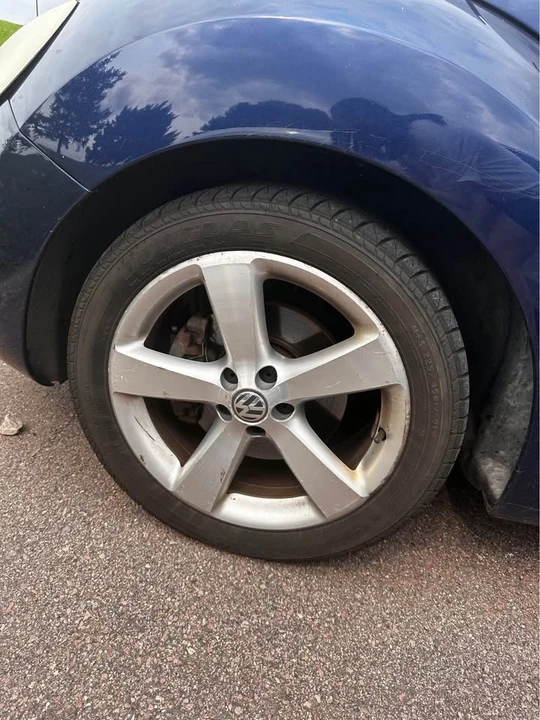 2006 Volkswagen New Beetle - Image 13 of 16
