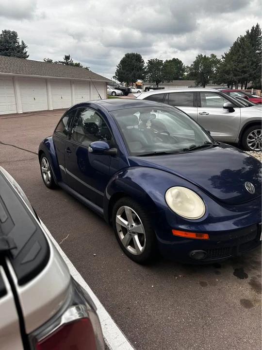 2006 Volkswagen New Beetle - Image 3 of 16