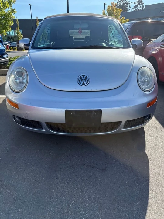 2006 Volkswagen New Beetle - Image 3 of 5