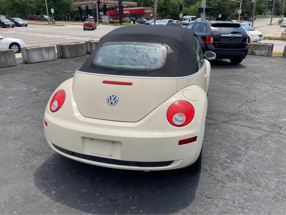 2006 Volkswagen New Beetle - Image 3 of 3