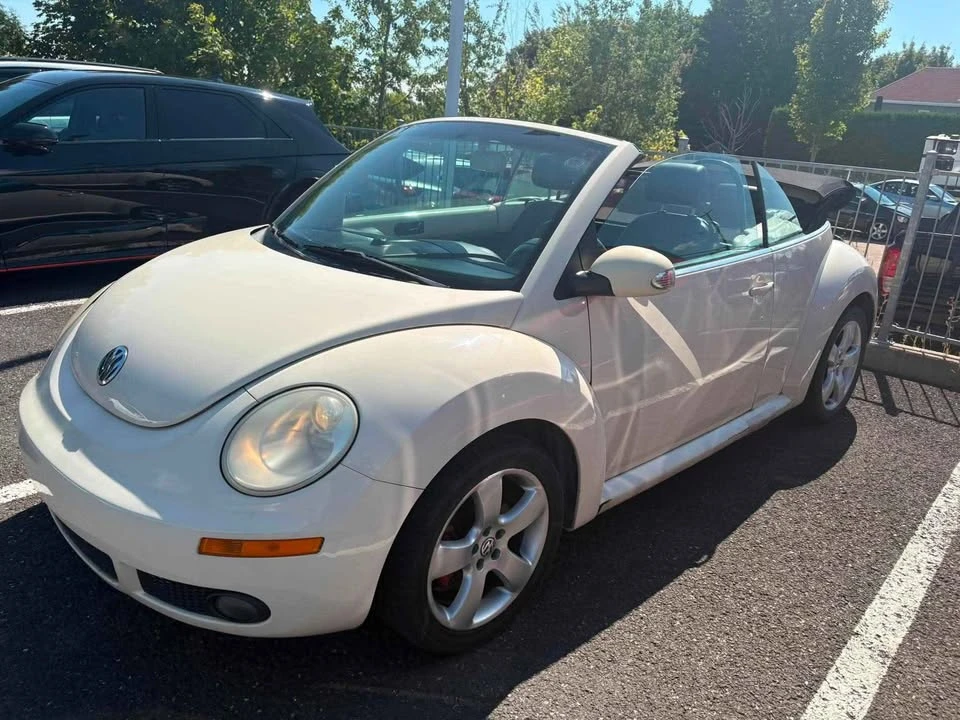 2006 Volkswagen New Beetle - Image 8 of 11