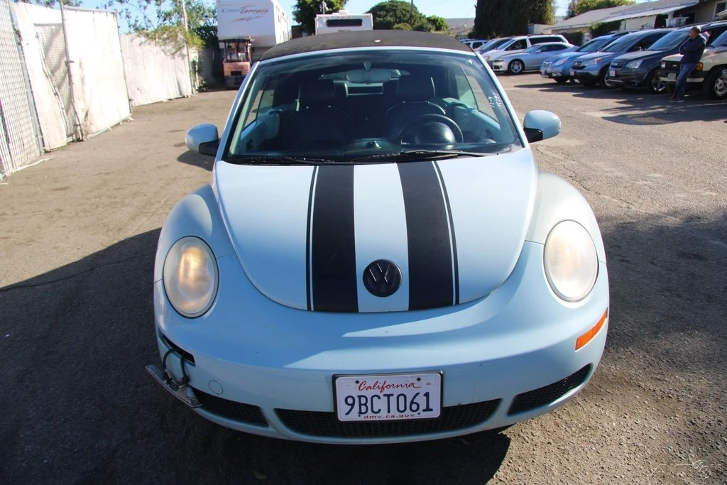 2006 Volkswagen New Beetle - Image 9 of 21