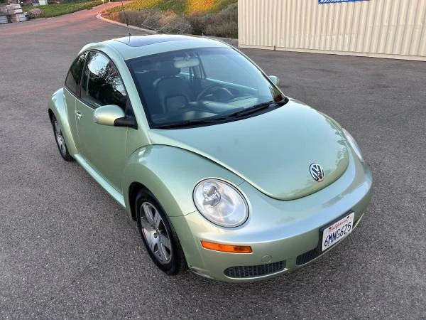 2006 Volkswagen New Beetle - Image 17 of 21