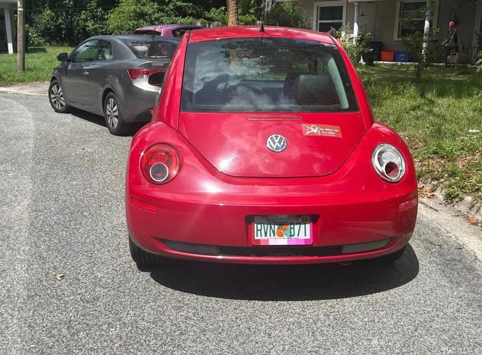 2006 Volkswagen New Beetle - Image 4 of 11
