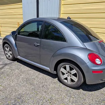 2006 Volkswagen Beetle TDI Hatchback 2D