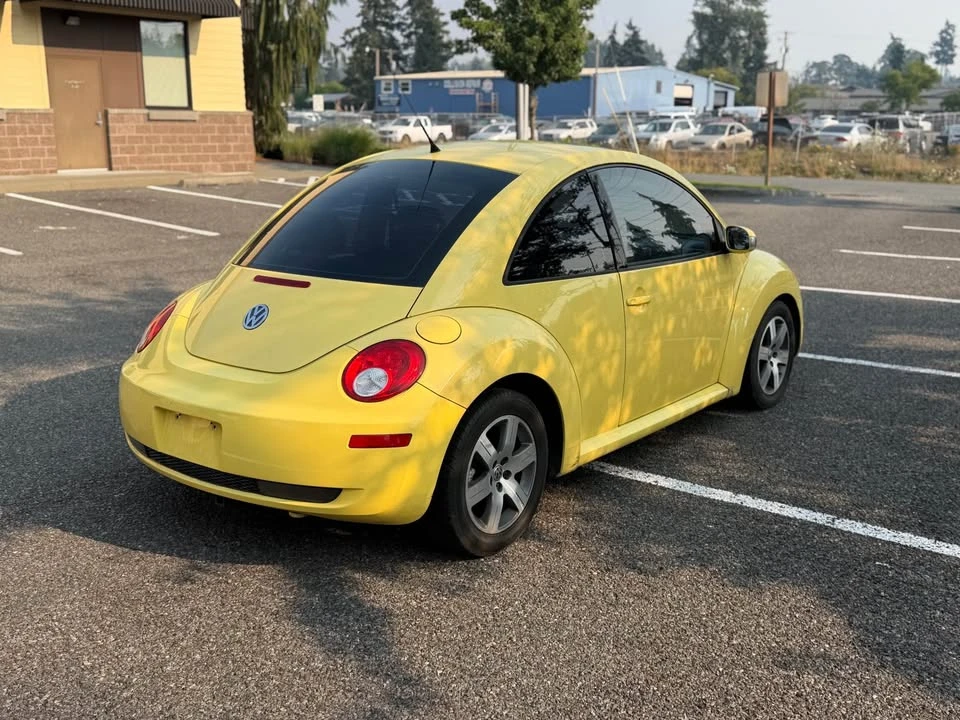 2006 Volkswagen New Beetle - Image 4 of 13
