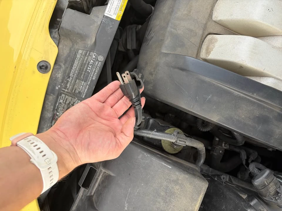 2006 Volkswagen New Beetle - Image 14 of 20