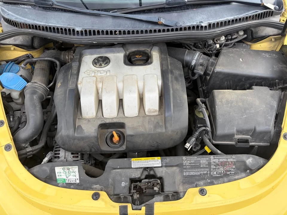 2006 Volkswagen New Beetle - Image 13 of 20