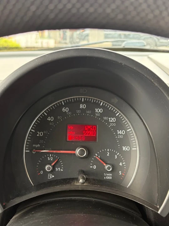 2006 Volkswagen New Beetle - Image 12 of 20