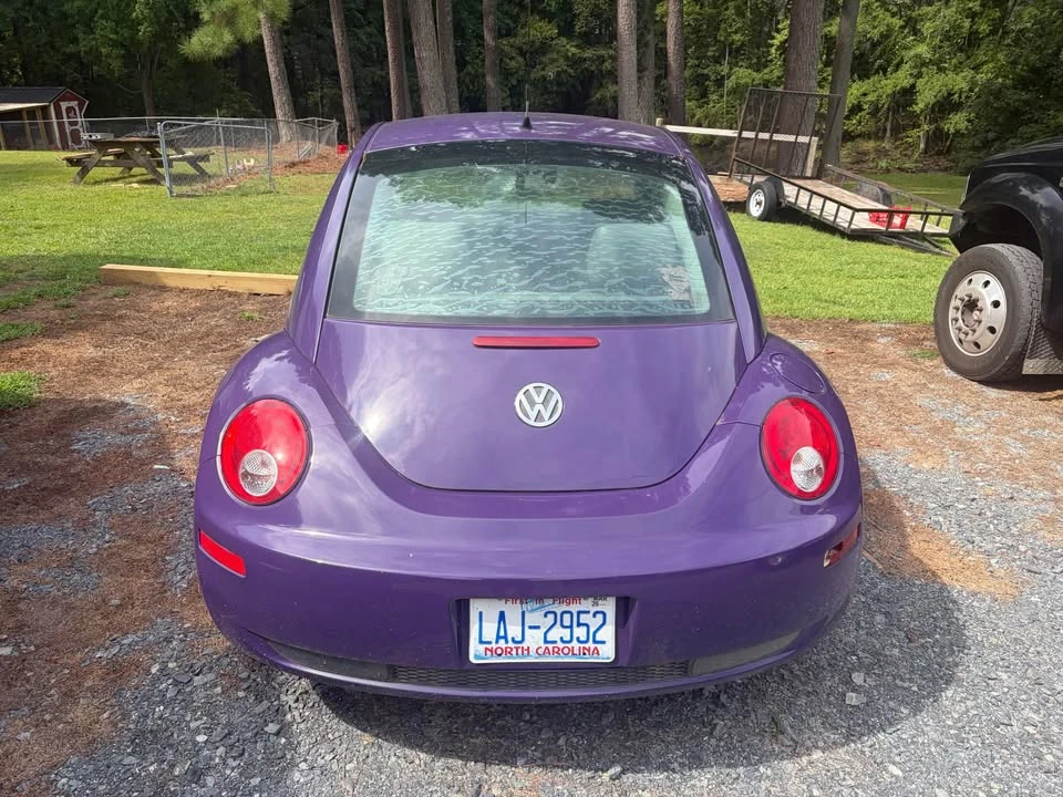 2006 Volkswagen New Beetle - Image 3 of 5