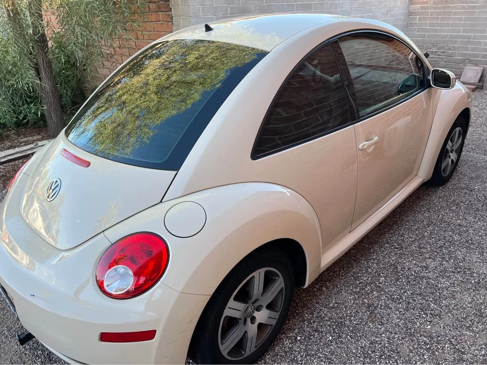 2006 Volkswagen New Beetle - Image 3 of 11