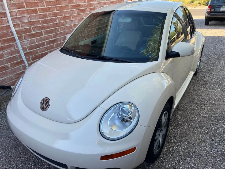 2006 Volkswagen New Beetle - Image 5 of 11