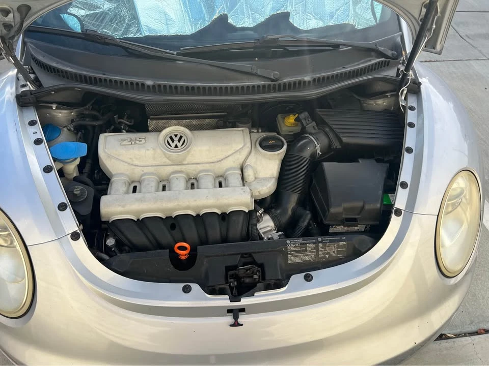 2006 Volkswagen New Beetle - Image 16 of 20