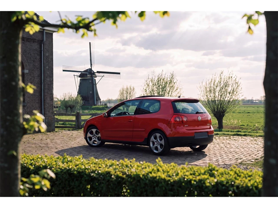 2006 Volkswagen GTI Mk5 - Image 2 of 11