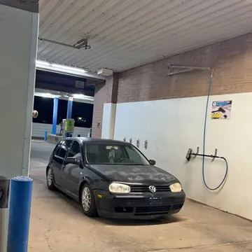 2006 Volkswagen Golf GL Hatchback 4D