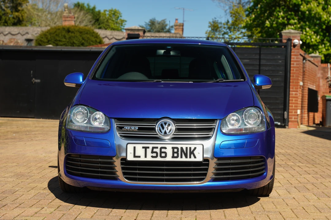 2006 Volkswagen R32 Mk5 - Image 2 of 31