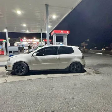 2006 Volkswagen GTI 2.0T Hatchback