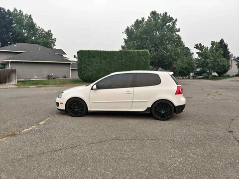2006 Volkswagen GTI 2.0T Hatchback Coupe 2D