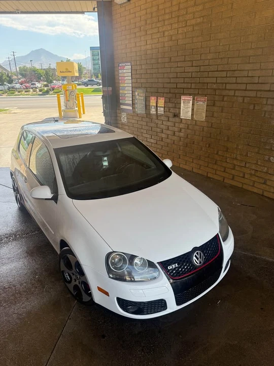 2006 Volkswagen GTI Mk5 - Image 2 of 9