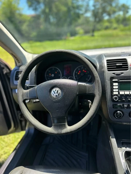 2006 Volkswagen A5 Jetta - Image 10 of 13