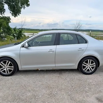 2006 Volkswagen Jetta 2.5 Sedan 4D