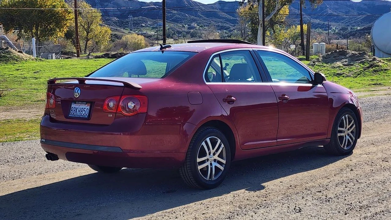 2006 Volkswagen A5 Jetta - Image 7 of 12