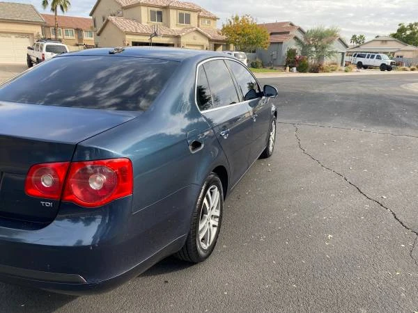 2006 Volkswagen A5 Jetta - Image 5 of 10