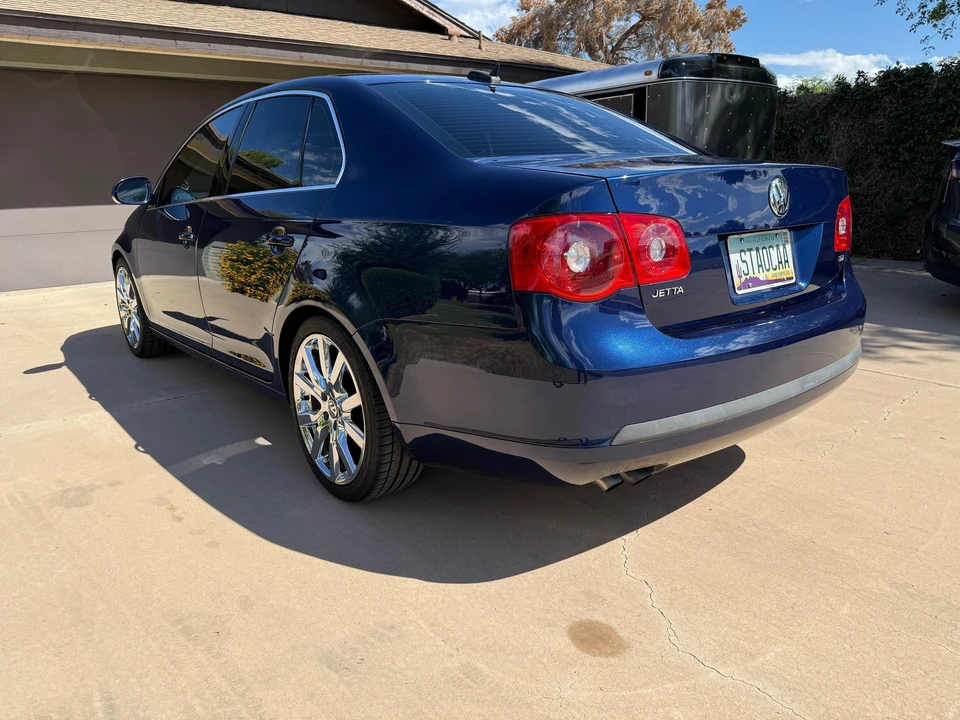 2006 Volkswagen A5 Jetta - Image 9 of 31