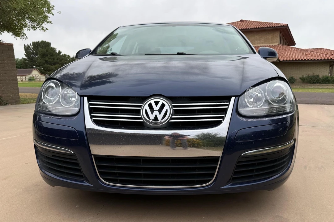 2006 Volkswagen A5 Jetta - Image 2 of 31