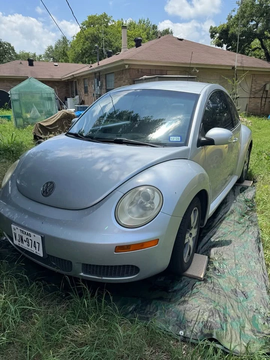 2006 Volkswagen New Beetle - Image 13 of 18