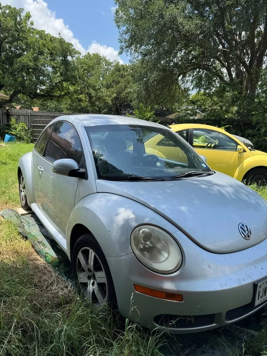 2006 Volkswagen New Beetle - Image 14 of 18