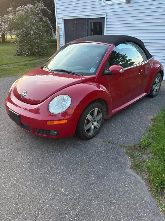 2006 Volkswagen New Beetle - Image 10 of 10