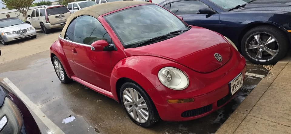 2006 Volkswagen New Beetle - Image 5 of 7