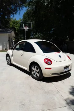 2006 Volkswagen New Beetle 2.5 Hatchback