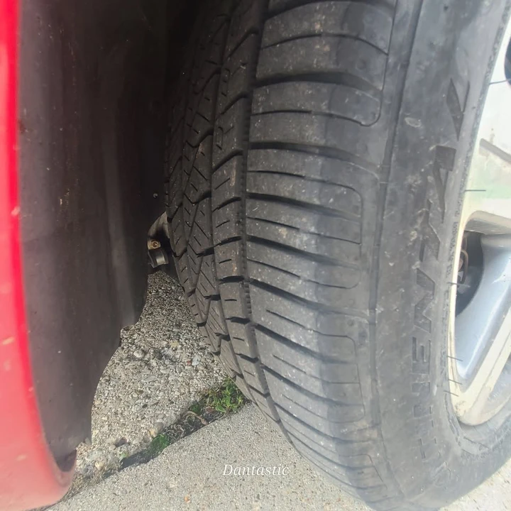 2006 Volkswagen New Beetle - Image 10 of 10