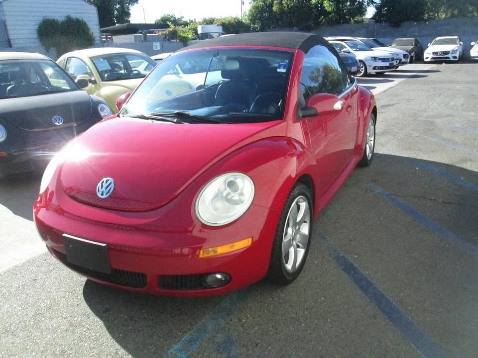 2006 Volkswagen New Beetle - Image 3 of 17