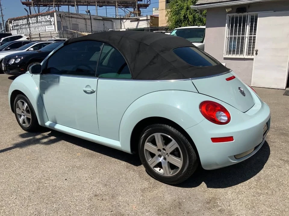 2006 Volkswagen New Beetle - Image 11 of 20