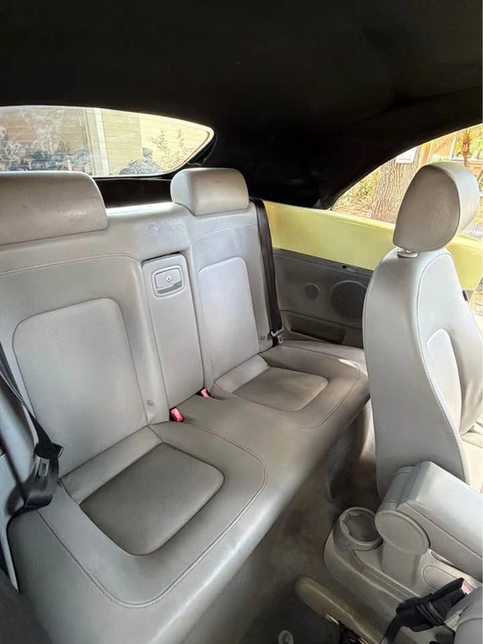 2006 Volkswagen New Beetle - Image 17 of 20